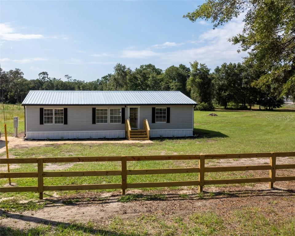 1784 Bellamy Rd., Florahome, FL 32140