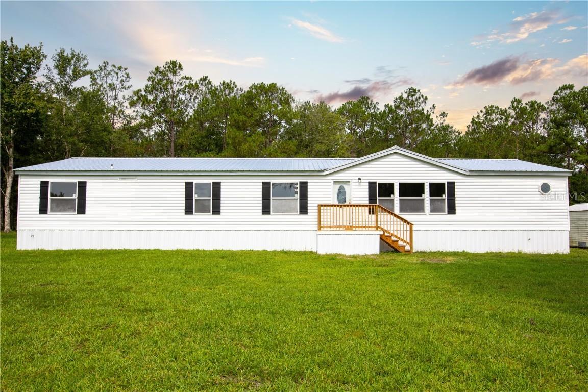 19262 NW 84th Ave., Starke, FL 32091