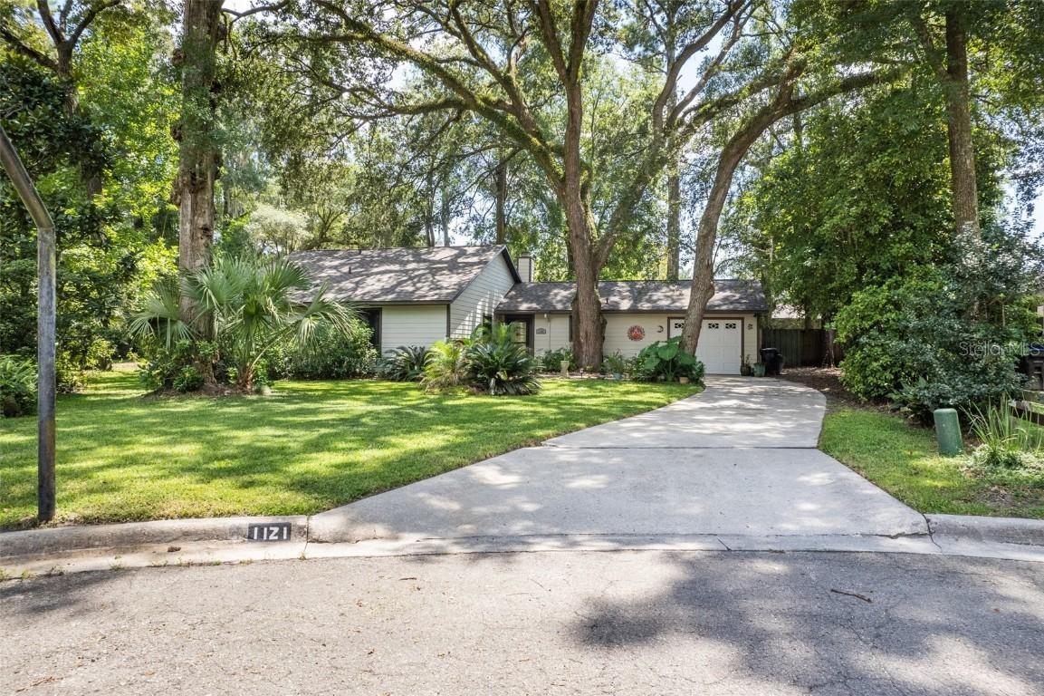 1121 SW 76th Ter., Gainesville, FL 32607