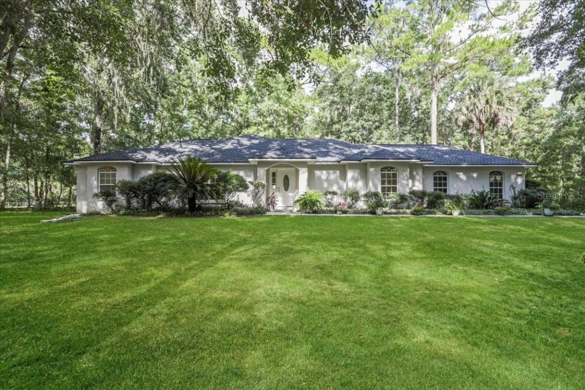 16633 N Highway 329, Reddick, FL 32686