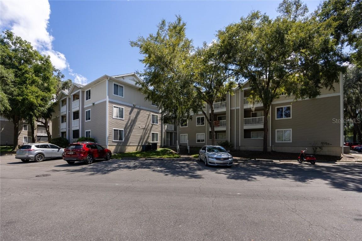 4000 SW 23rd St. #1305, Gainesville, FL 32608