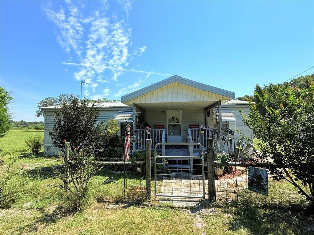 5426 NE Highway 349, Old Town, FL 32680