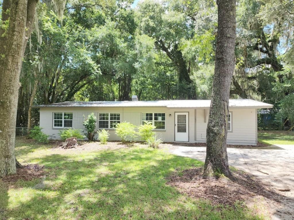 1621 SE 23rd Ln., Gainesville, FL 32641