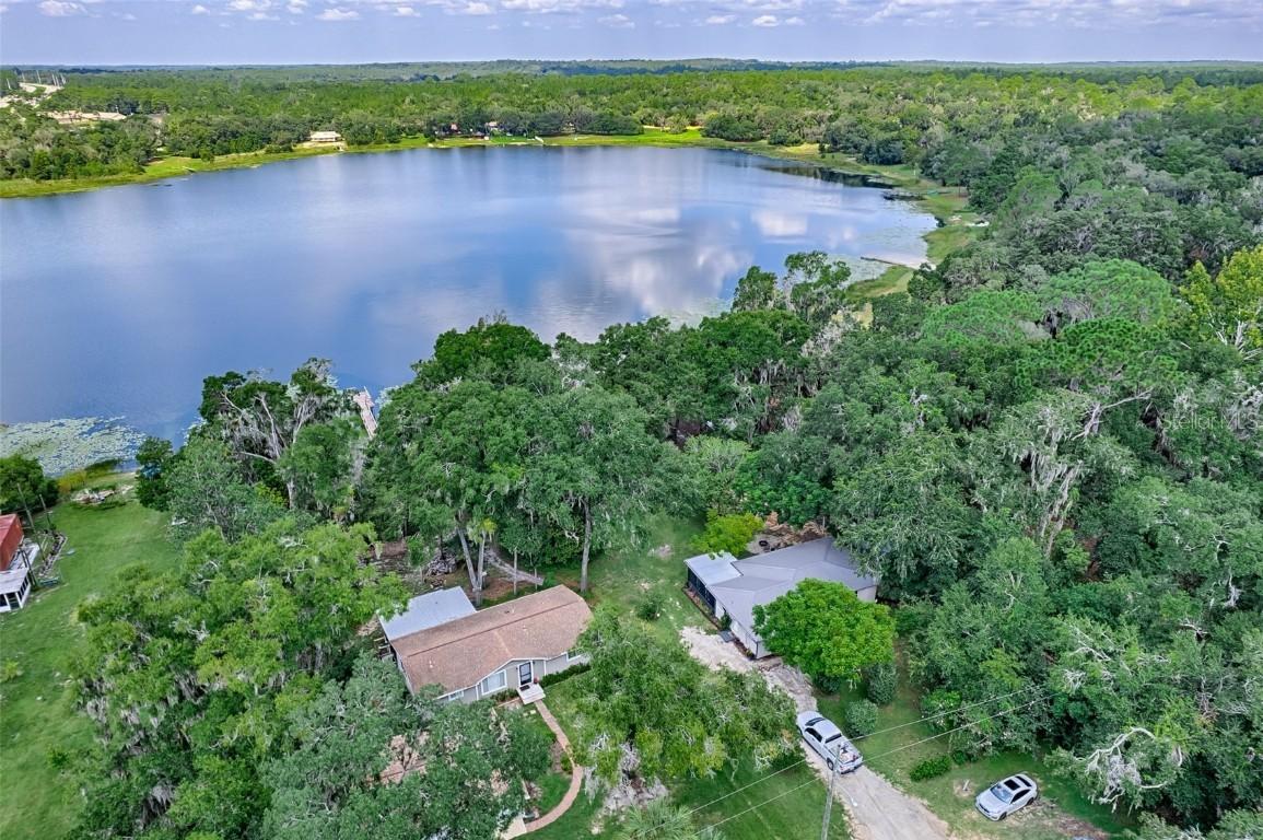 113 Stock Ave., Interlachen, FL 32148