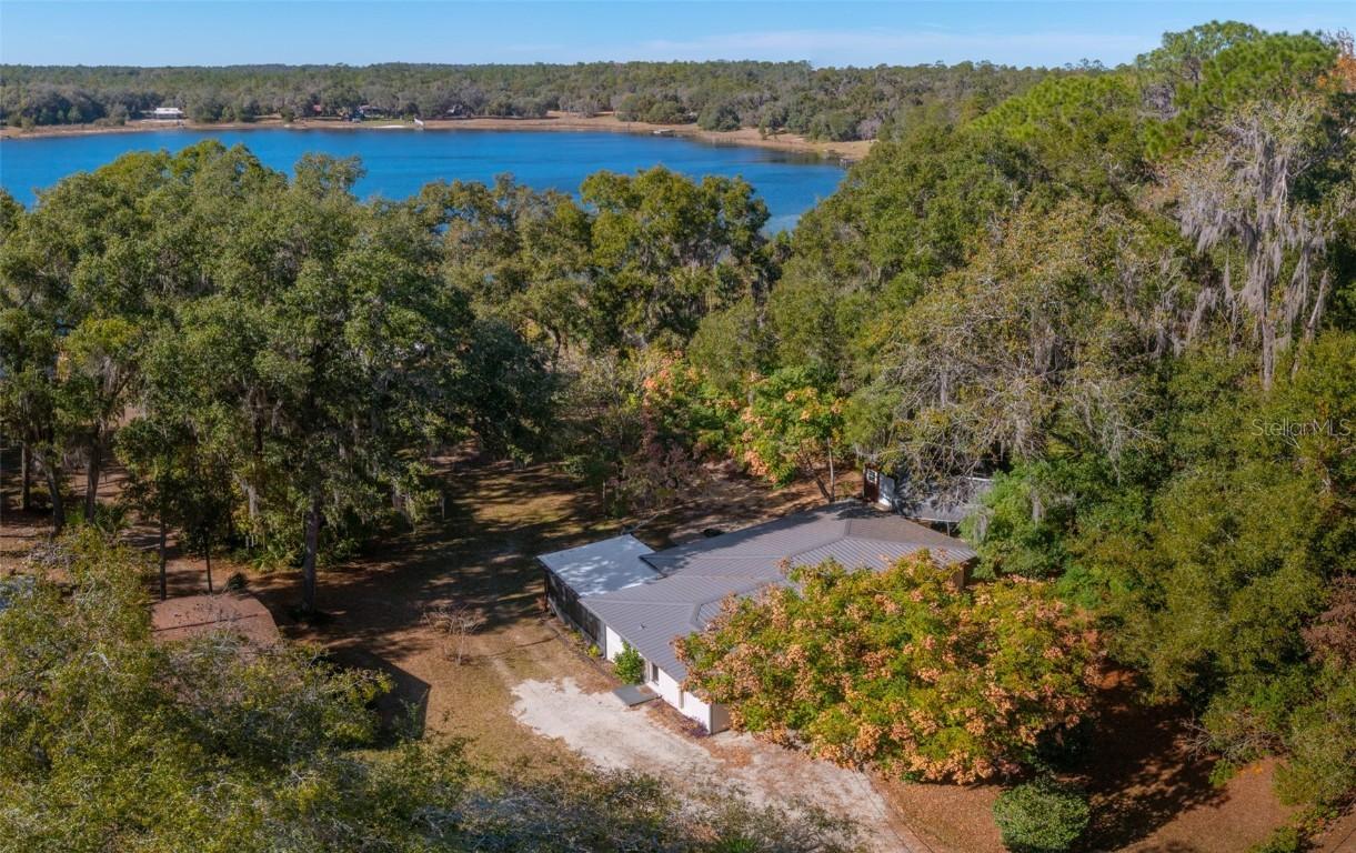 113 Stock Ave., Interlachen, FL 32148