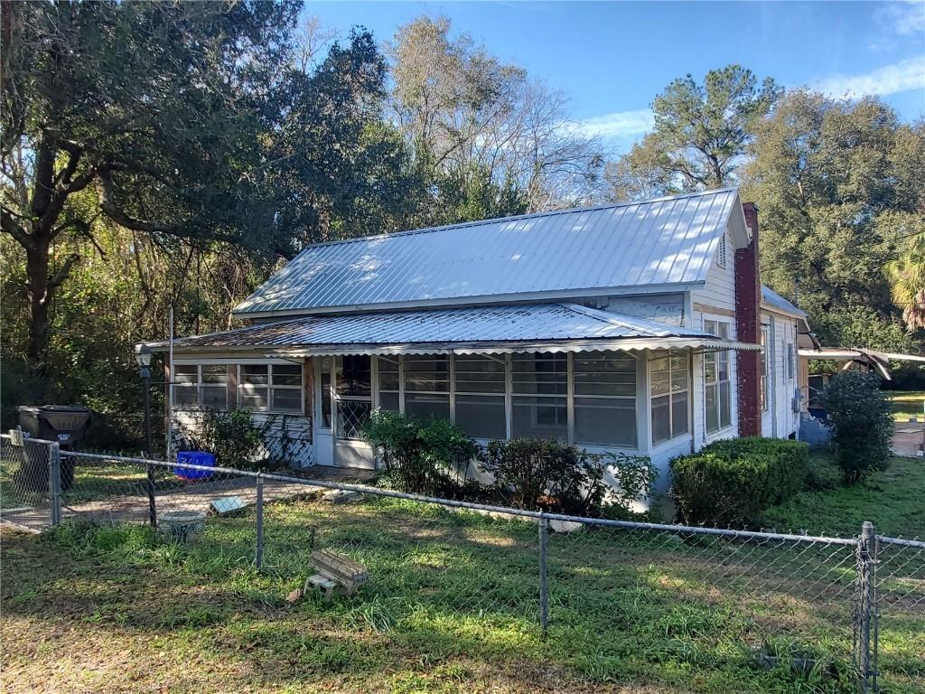 18670 NW 246th St., High Springs, FL 32643
