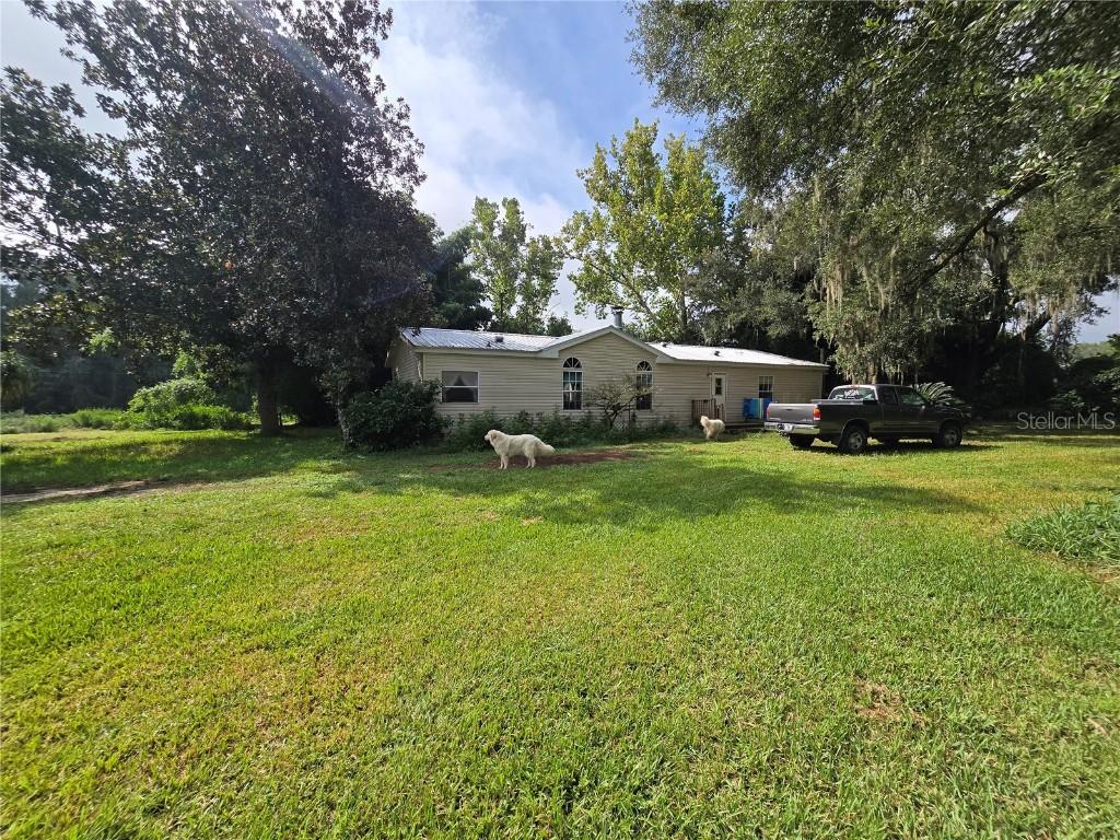 4901 NW 152nd Ln., Reddick, FL 32686