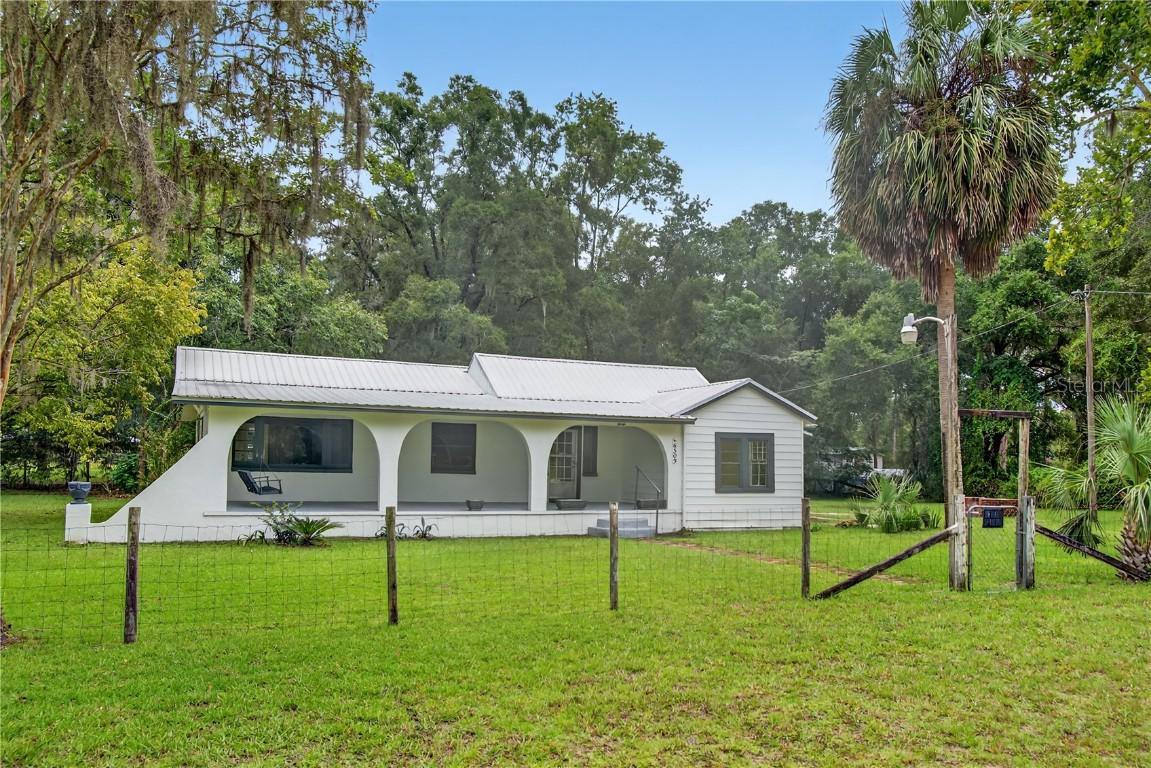 6509 SE 84th Ln., Trenton, FL 32693