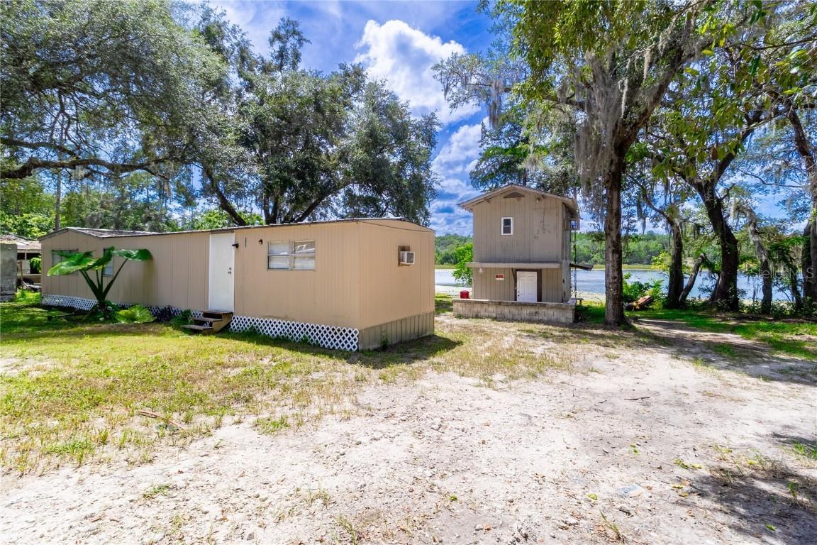 335 N County Road 315, Interlachen, FL 32148