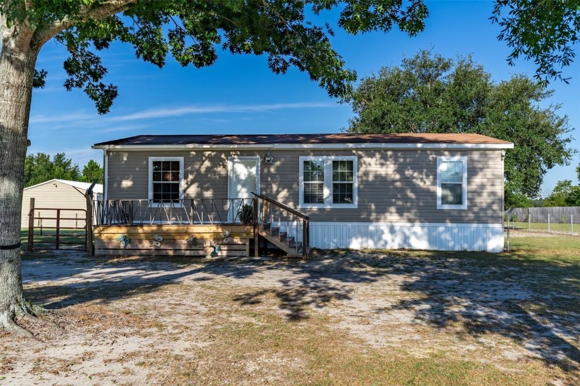 699 SE 57th Court Rd., Trenton, FL 32693
