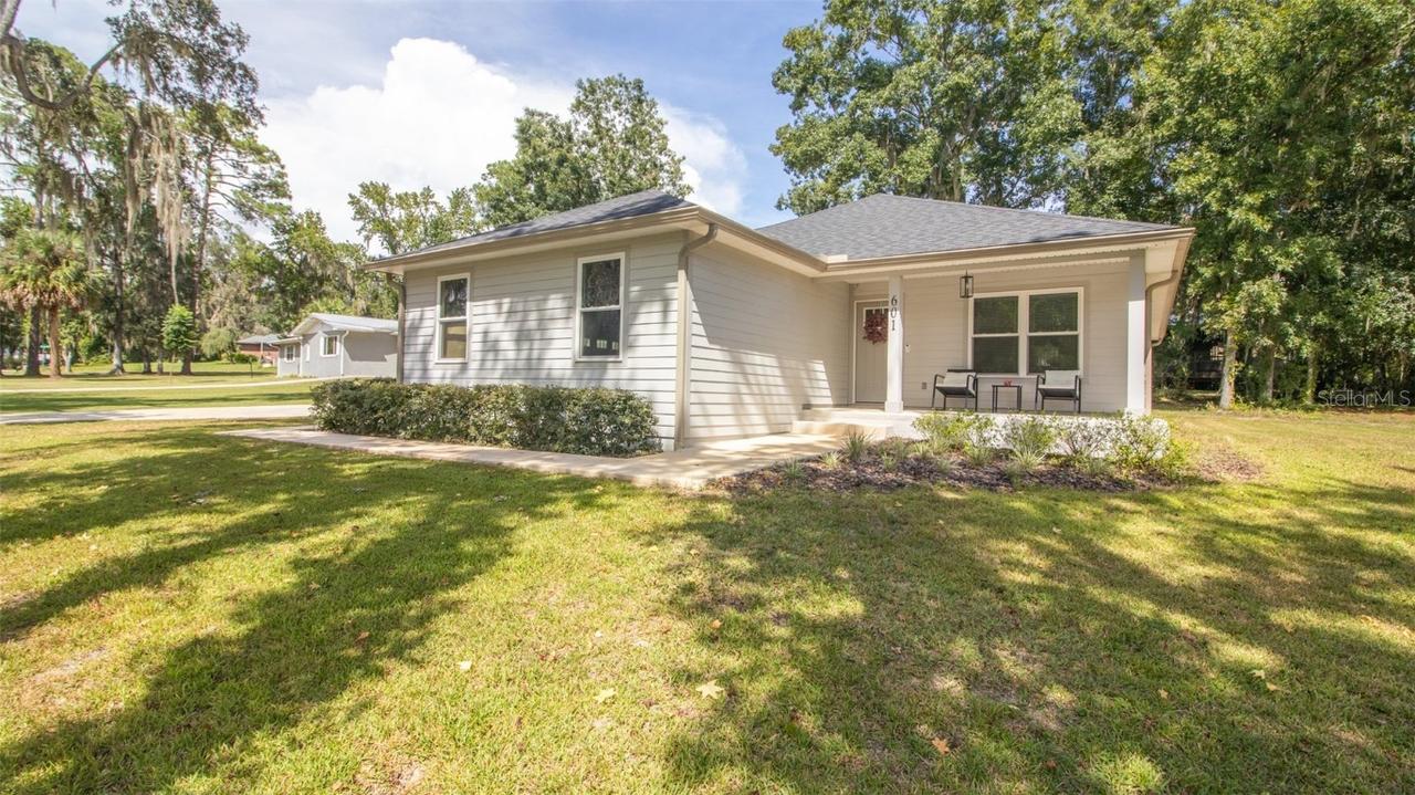601 SE 4th Ave., Melrose, FL 32666