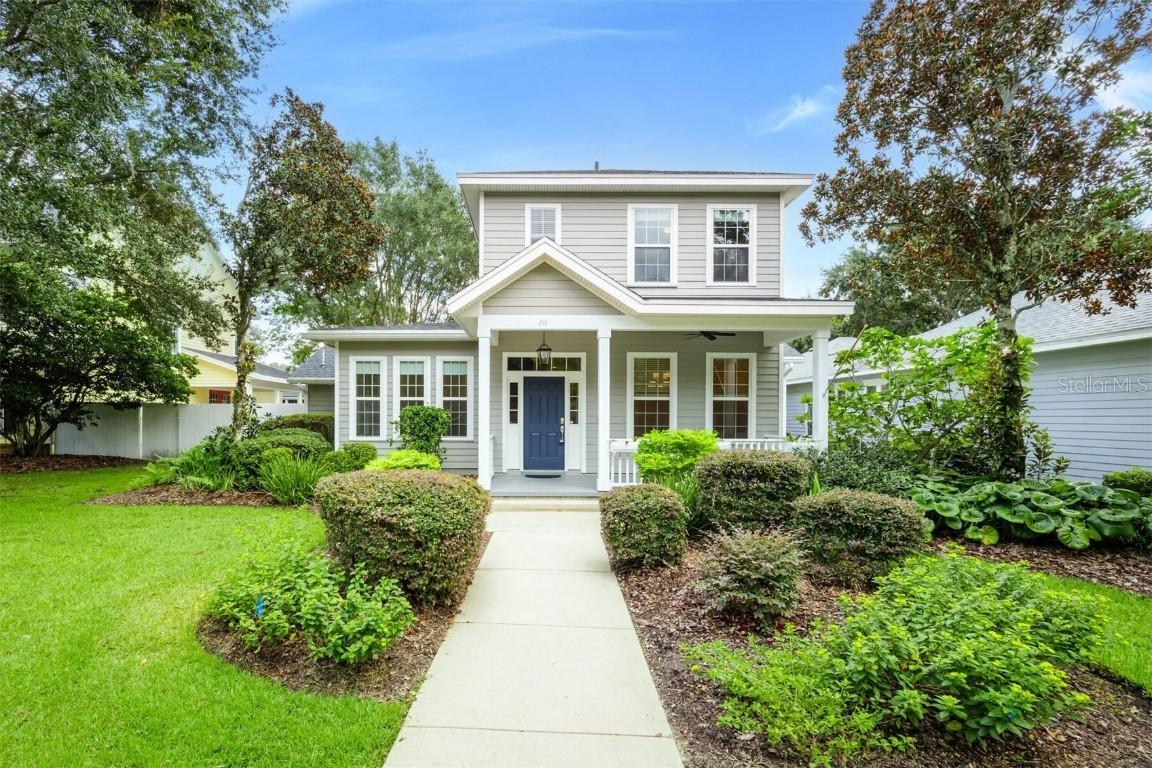 211 SW 129th Ter., Newberry, FL 32669