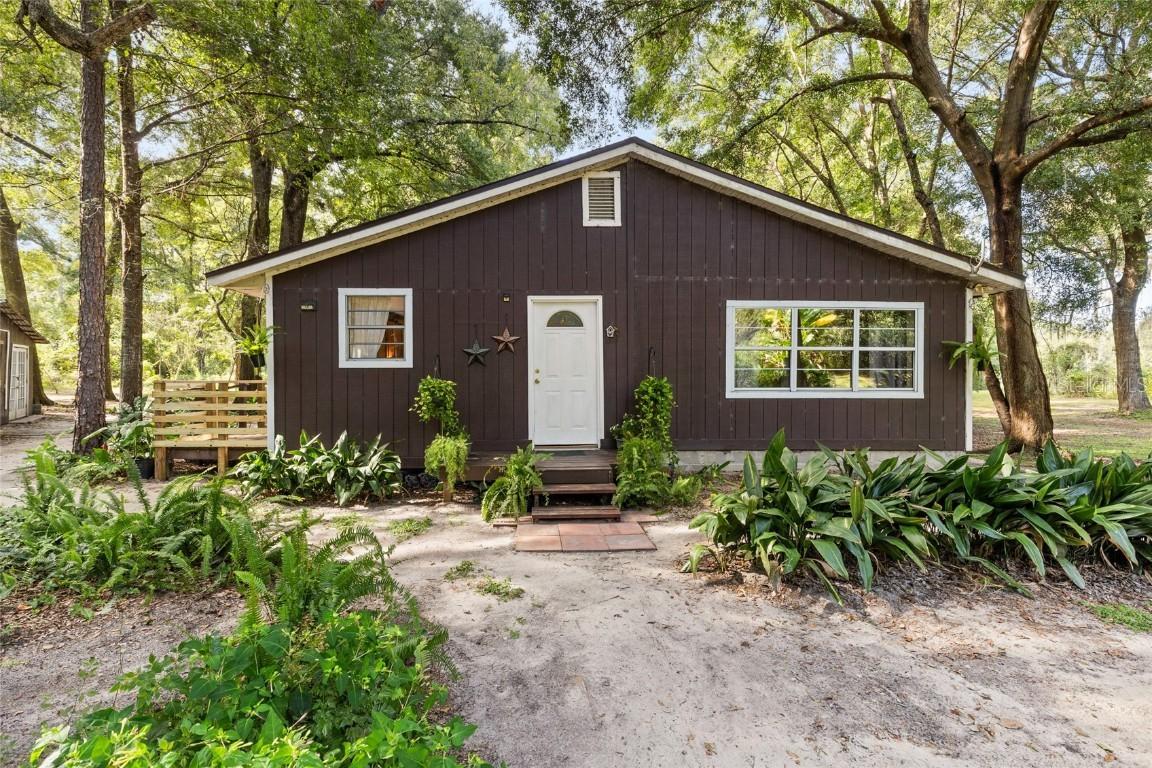 27904 SW 114 Pl., Newberry, FL 32669