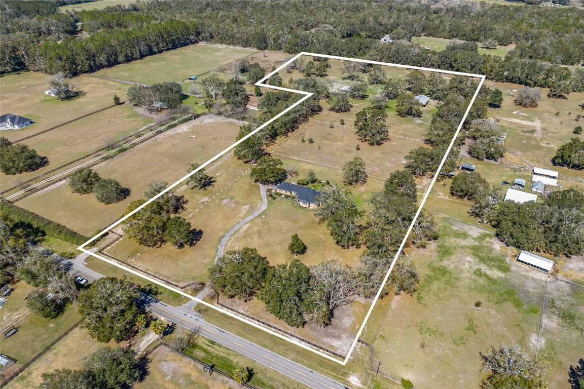 24414 NW 94th Ave., Alachua, FL 32615
