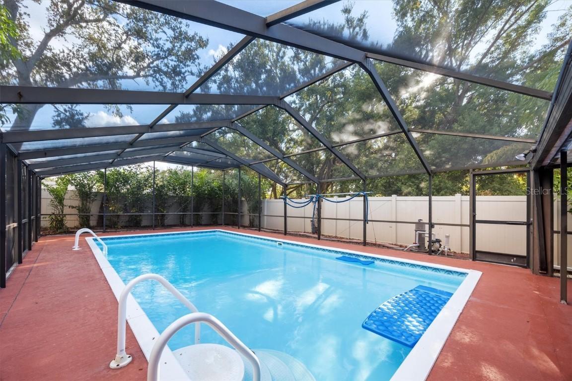 1420 W Bogie Dr., Tampa, FL 33612