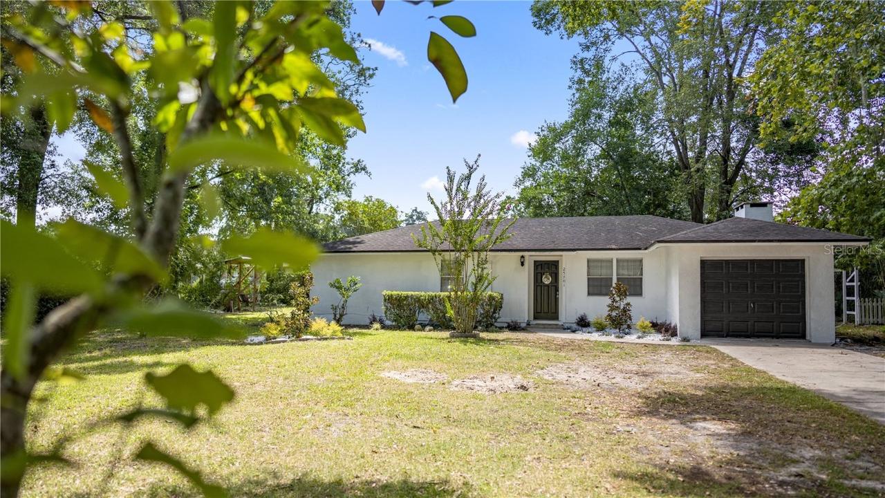 25701 SW 19th Ave., Newberry, FL 32669