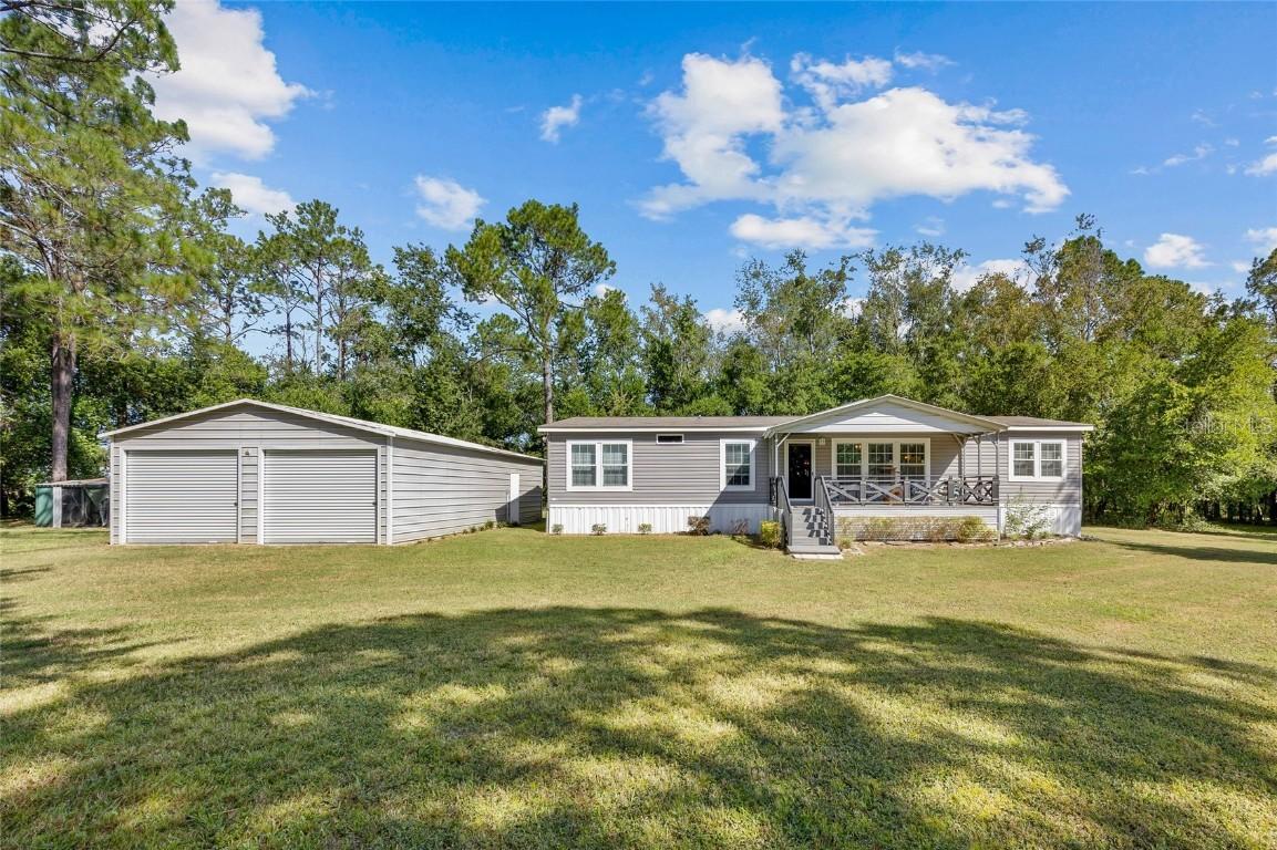 12563 SW Tustenuggee Ave., Fort White, FL 32038