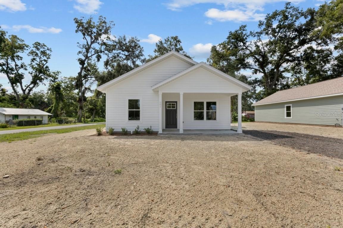 501 NW Second St., Trenton, FL 32693