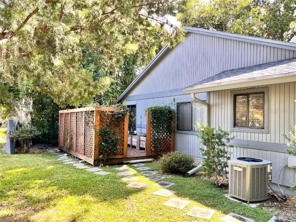 5352 NW 8th Ave., Gainesville, FL 32605