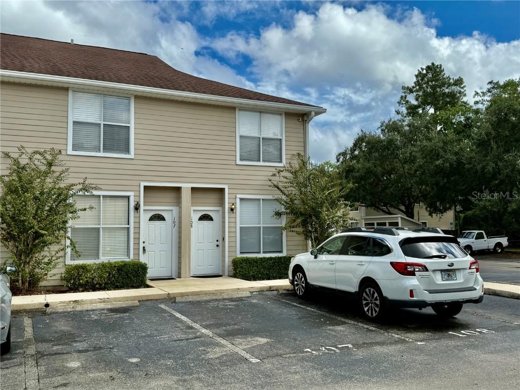 3901 SW 20th Ave. #107, Gainesville, FL 32607