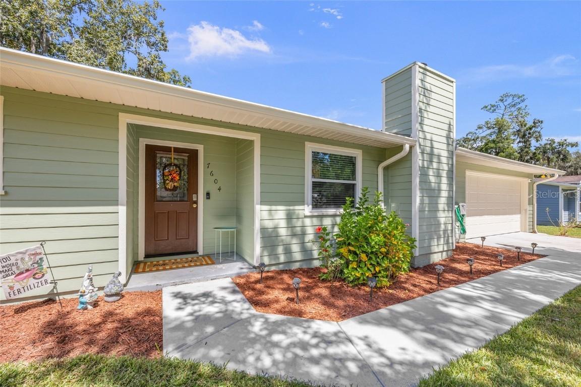 7604 SW 56th Ave., Gainesville, FL 32608