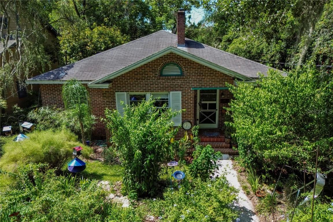 611 NE 10th Pl., Gainesville, FL 32601