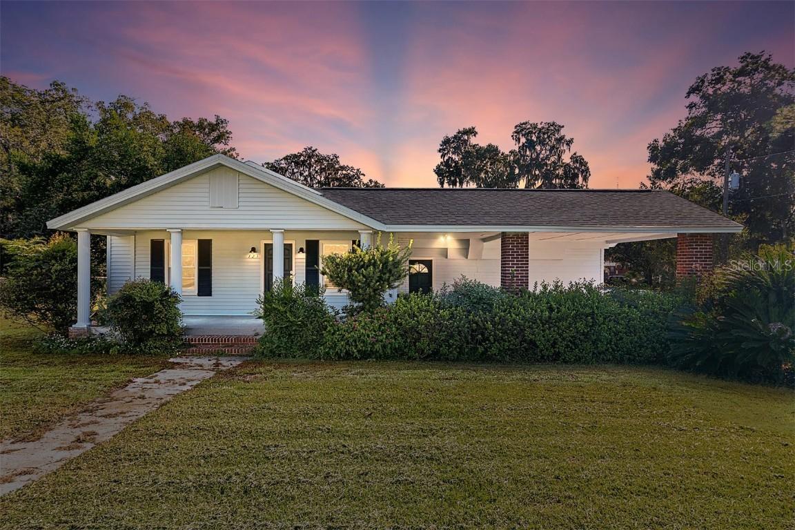 123 SE 1st St., Williston, FL 32696
