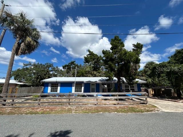 12303 Cedar St., Cedar Key, FL 32625