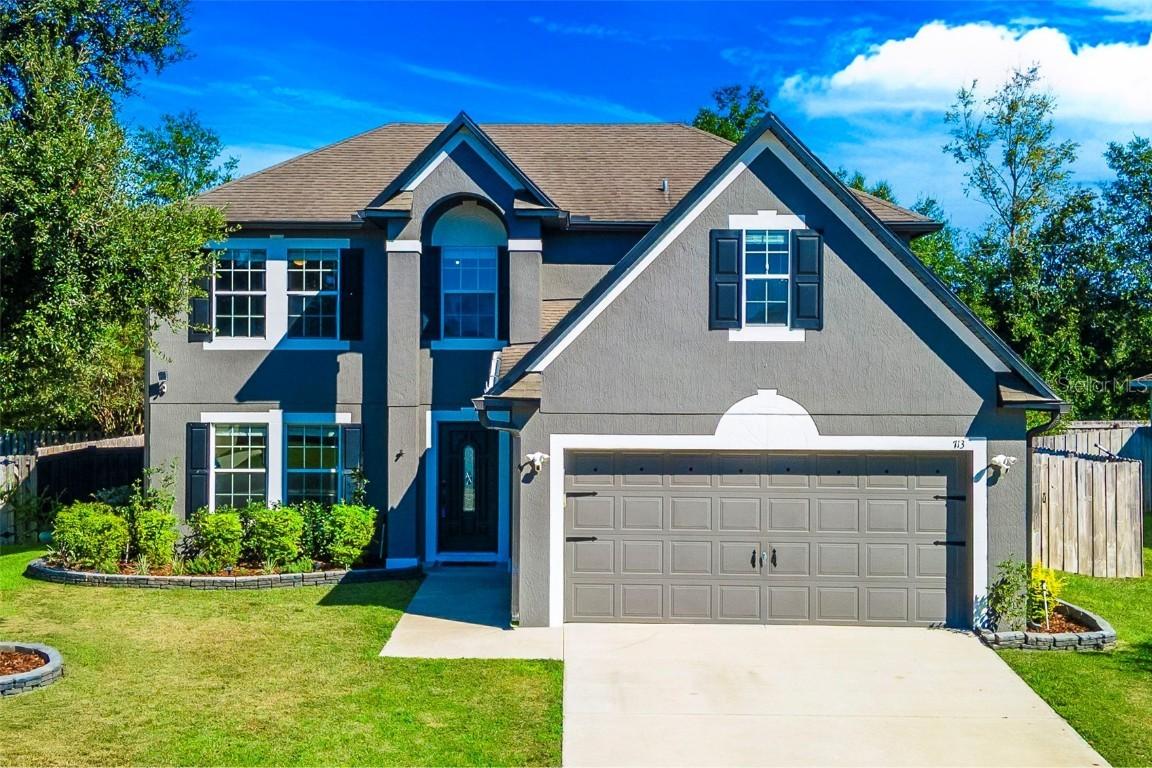713 SW 242nd Ter., Newberry, FL 32669