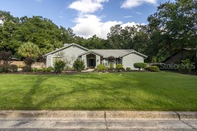 833 NW 45th Ter., Gainesville, FL 32605