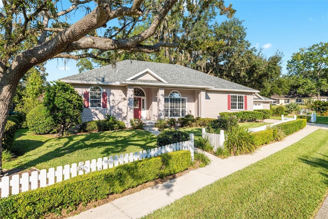 10508 NW 32nd Pl., Gainesville, FL 32606