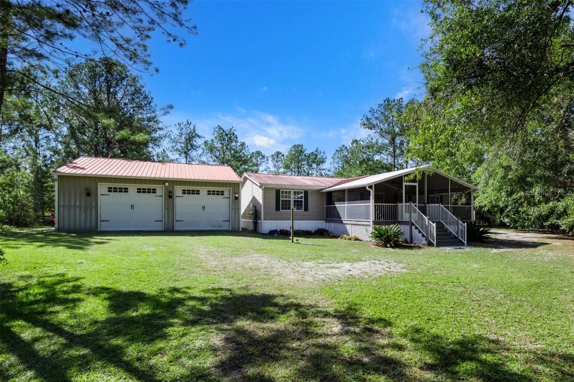 100 Olds Dr., Hawthorne, FL 32640