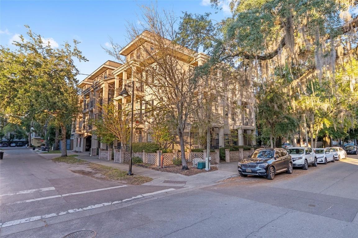 1418 NW 3rd Ave. #303, Gainesville, FL 32603