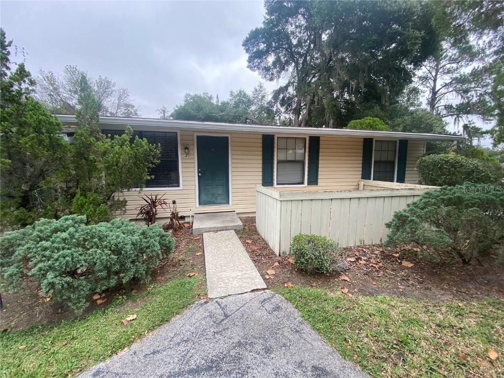 2490 SW 14th Dr. #40, Gainesville, FL 32608