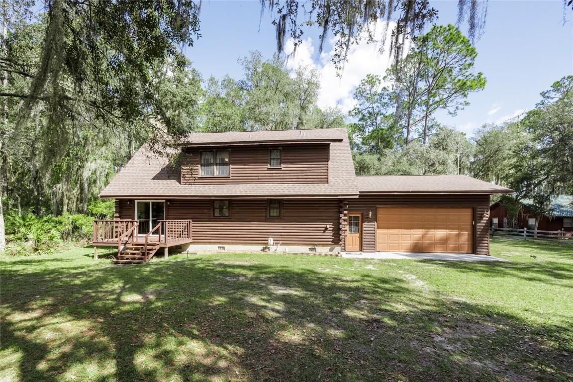 239 Riley Lake Dr., Hawthorne, FL 32640