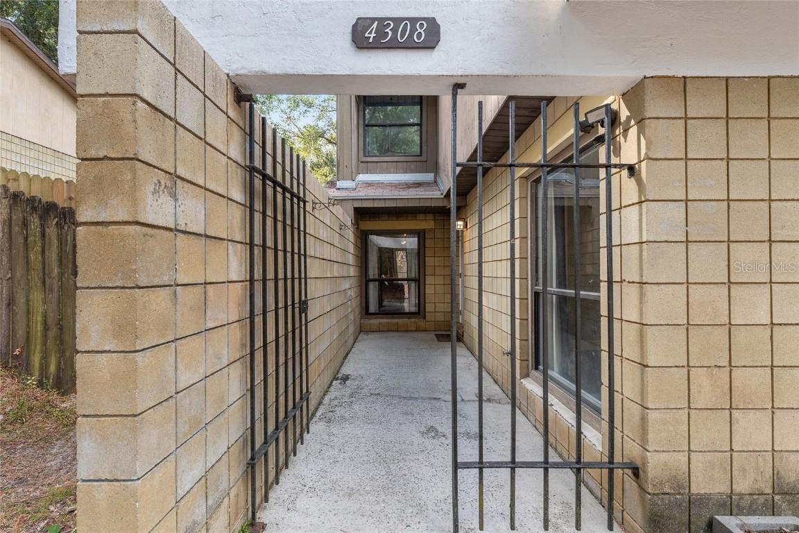 4308 SW 69th Ter., Gainesville, FL 32608