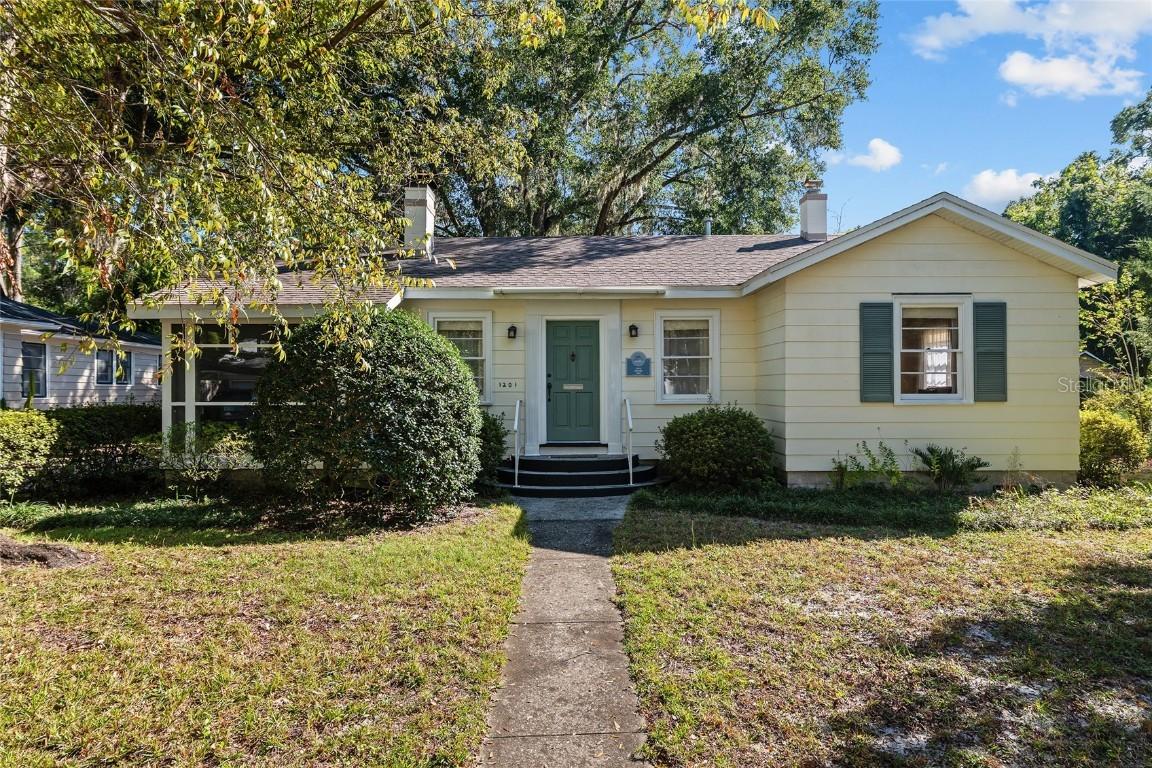1201 NE 4th St., Gainesville, FL 32601
