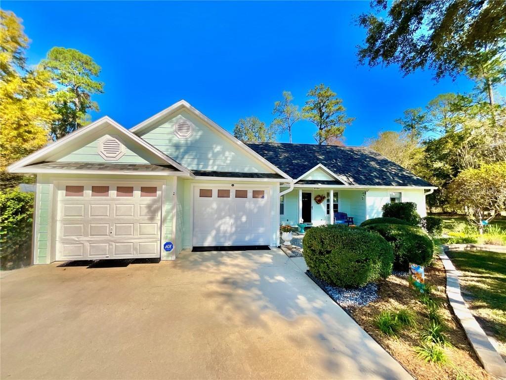 21104 NE 114th Ave., Waldo, FL 32694