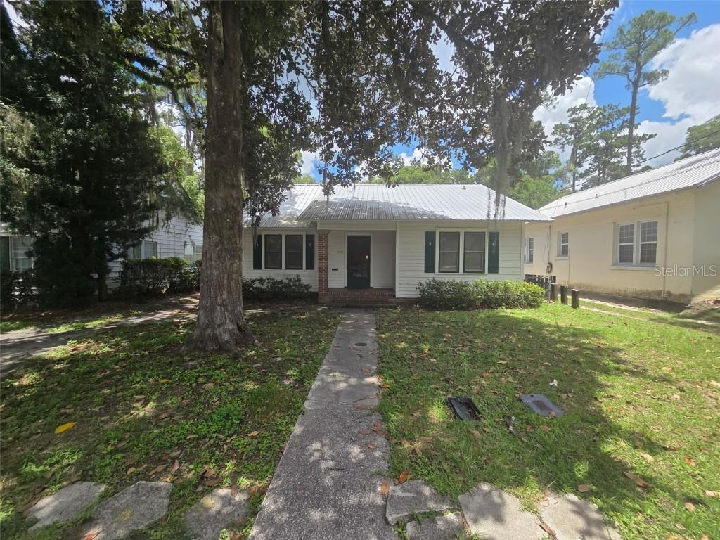 2032 NW 3rd Ave., Gainesville, FL 32603