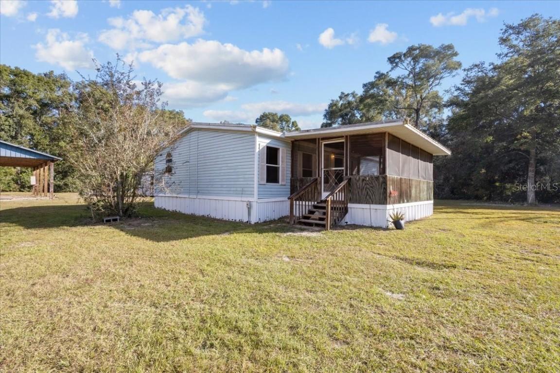 9051 NW 125th Ln., Chiefland, FL 32626