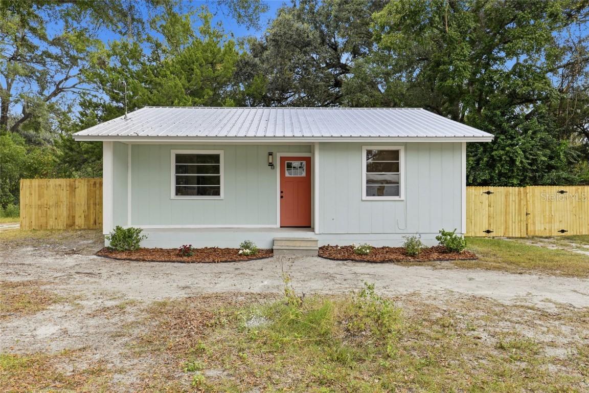 25135 NW 7th Ave., Newberry, FL 32669