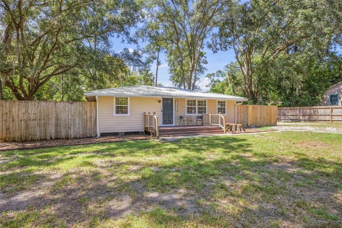 23887 NW 183rd Rd., High Springs, FL 32643