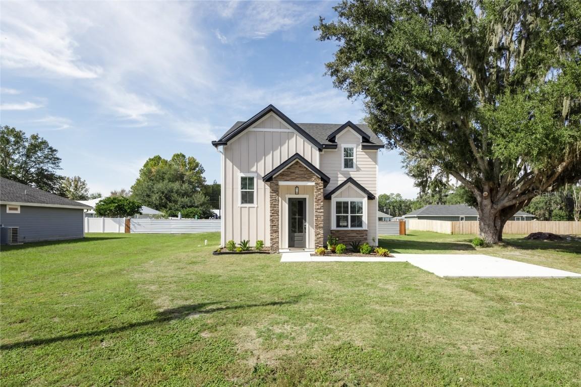 11904 Cedar Dr., Brooker, FL 32622