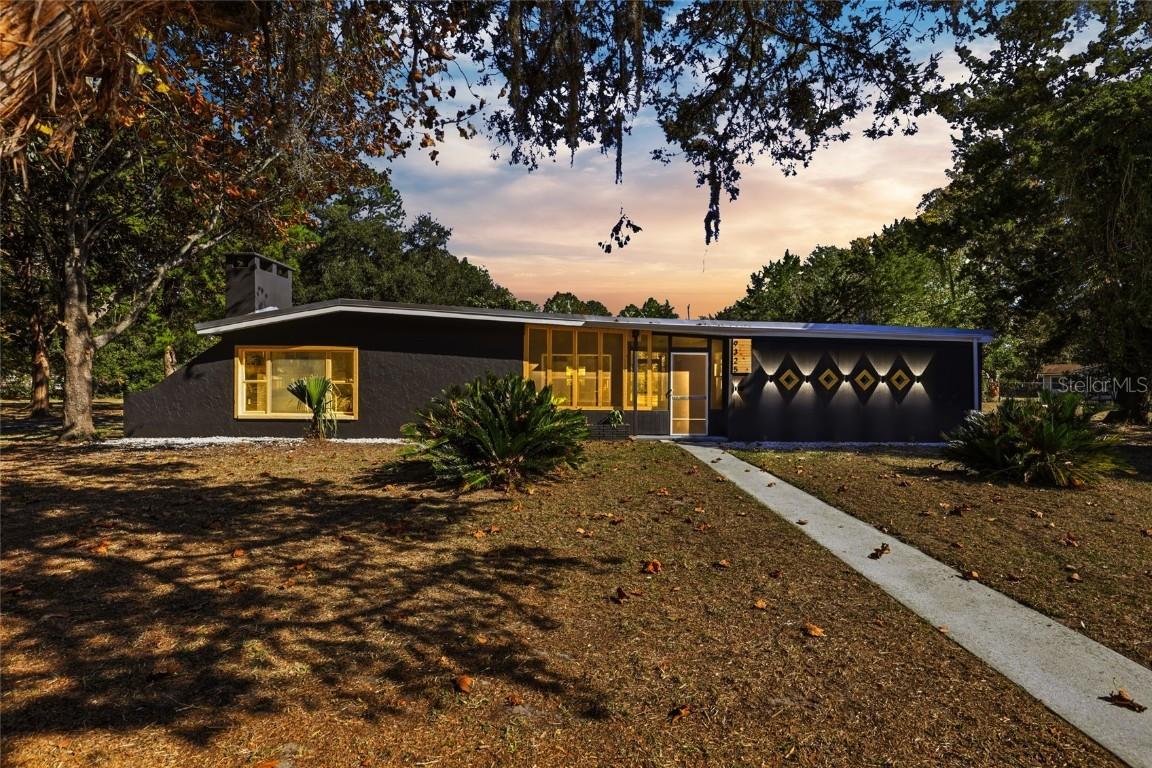 9325 NE 77th Ct., Gainesville, FL 32609