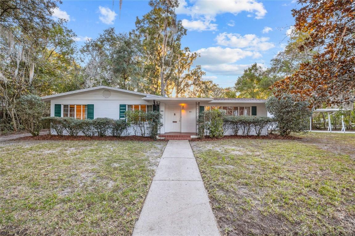 2015 NW 7th Pl., Gainesville, FL 32603