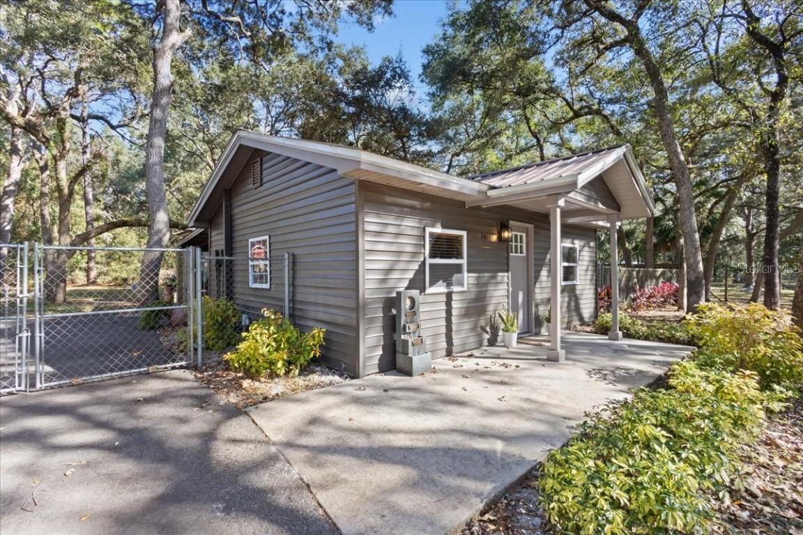 7951 NW 167th Pl., Trenton, FL 32693