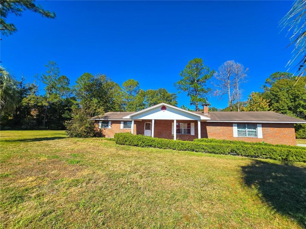 12046 Us-301, Hampton, FL 32044