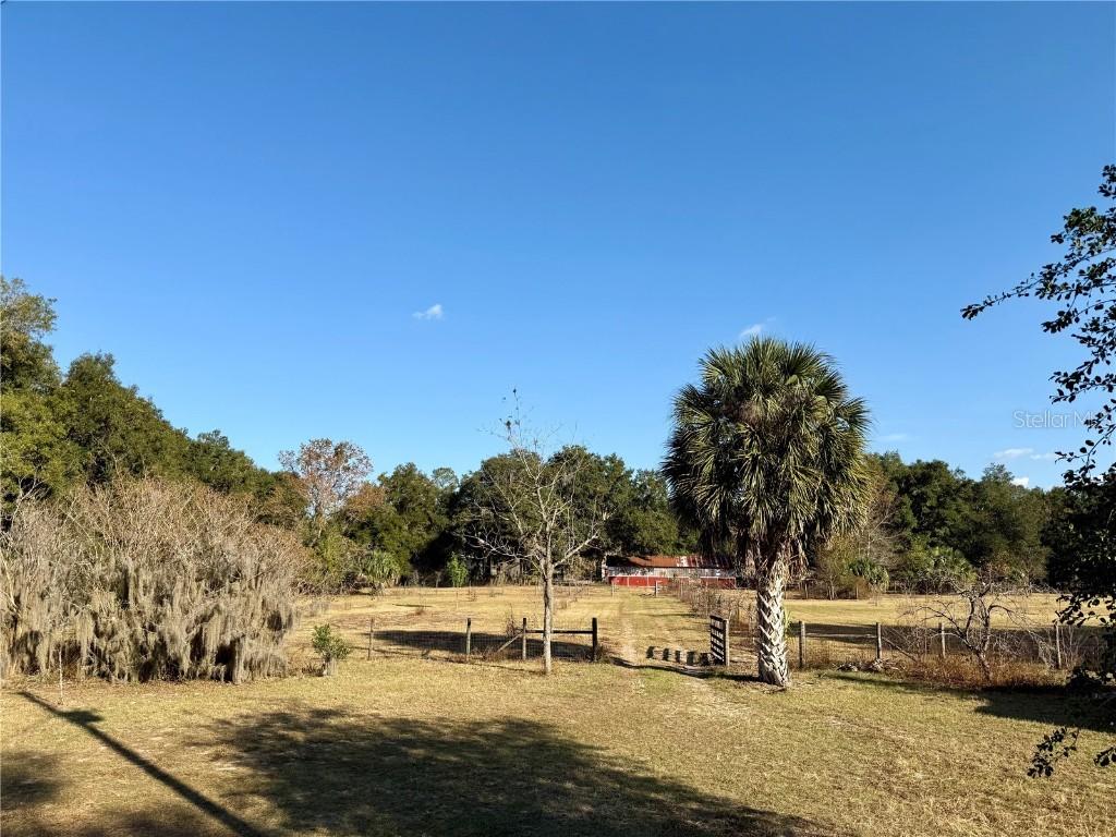 23915 NE State Rd 26, Melrose, FL 32666