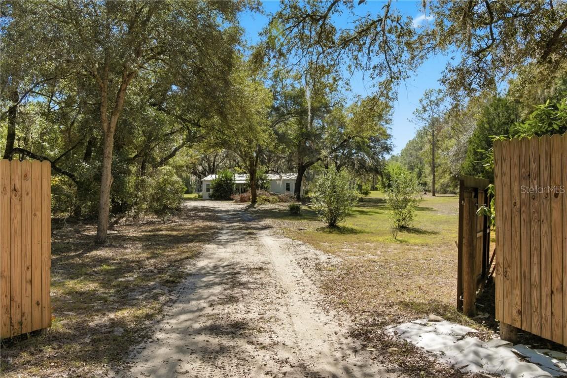 1349 SW 27th Pl., Bell, FL 32619