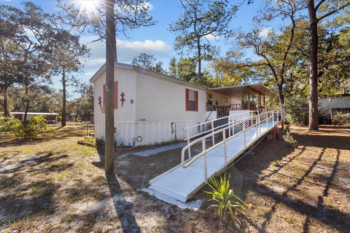 148 SE 911th St., Old Town, FL 32680